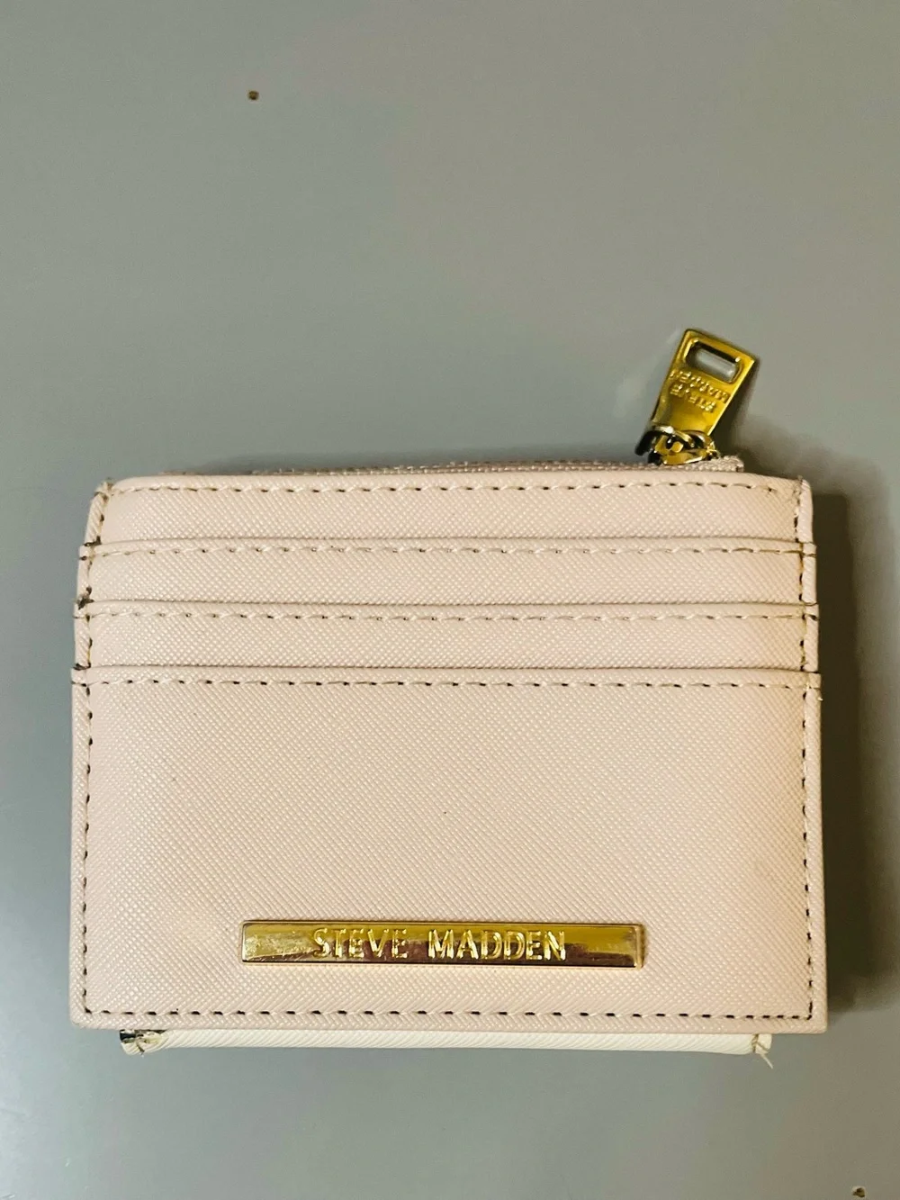 Steve Madden Small Bifold Wallet Blush Pink Saffiano Snap Closure GUC
